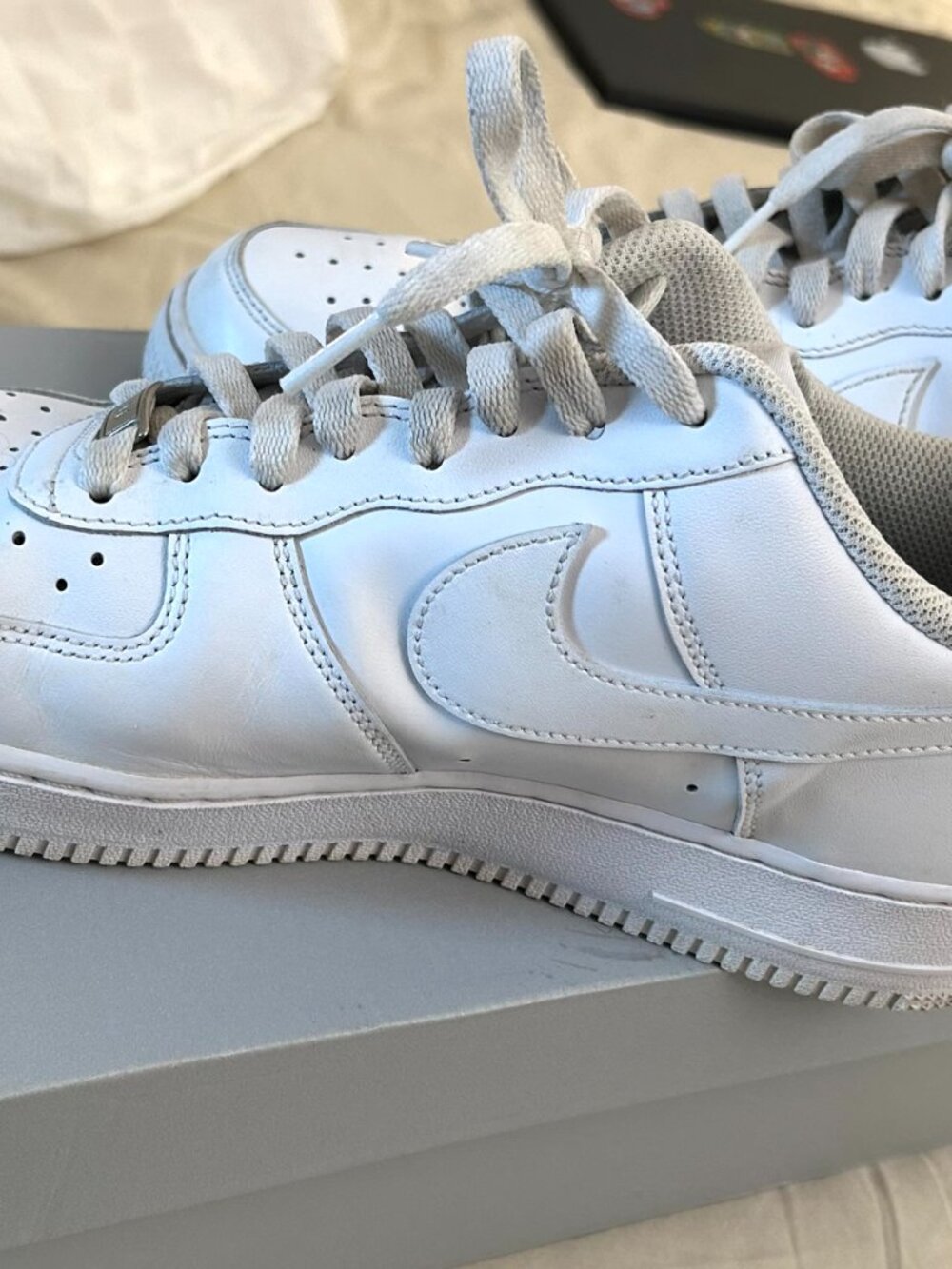 Nike Air Force Ones Used AF1 White - Picture 3 of 10